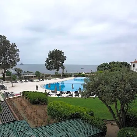 Gale Hotel *